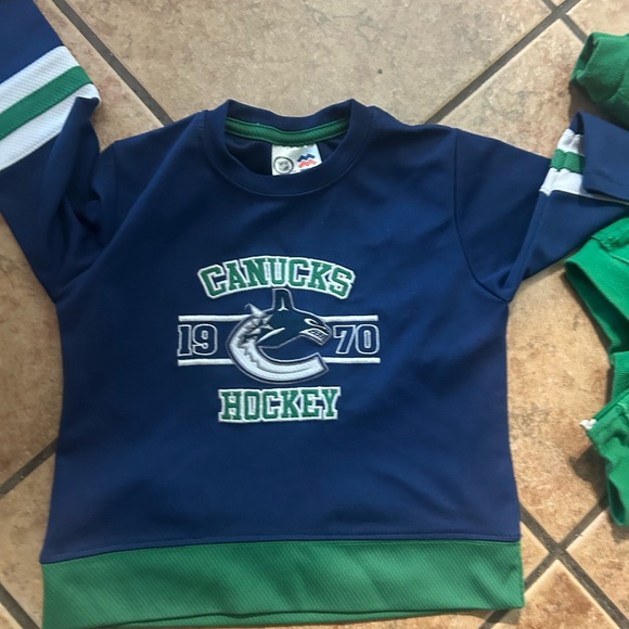 Hockey Bundle - Picture 6 of 11